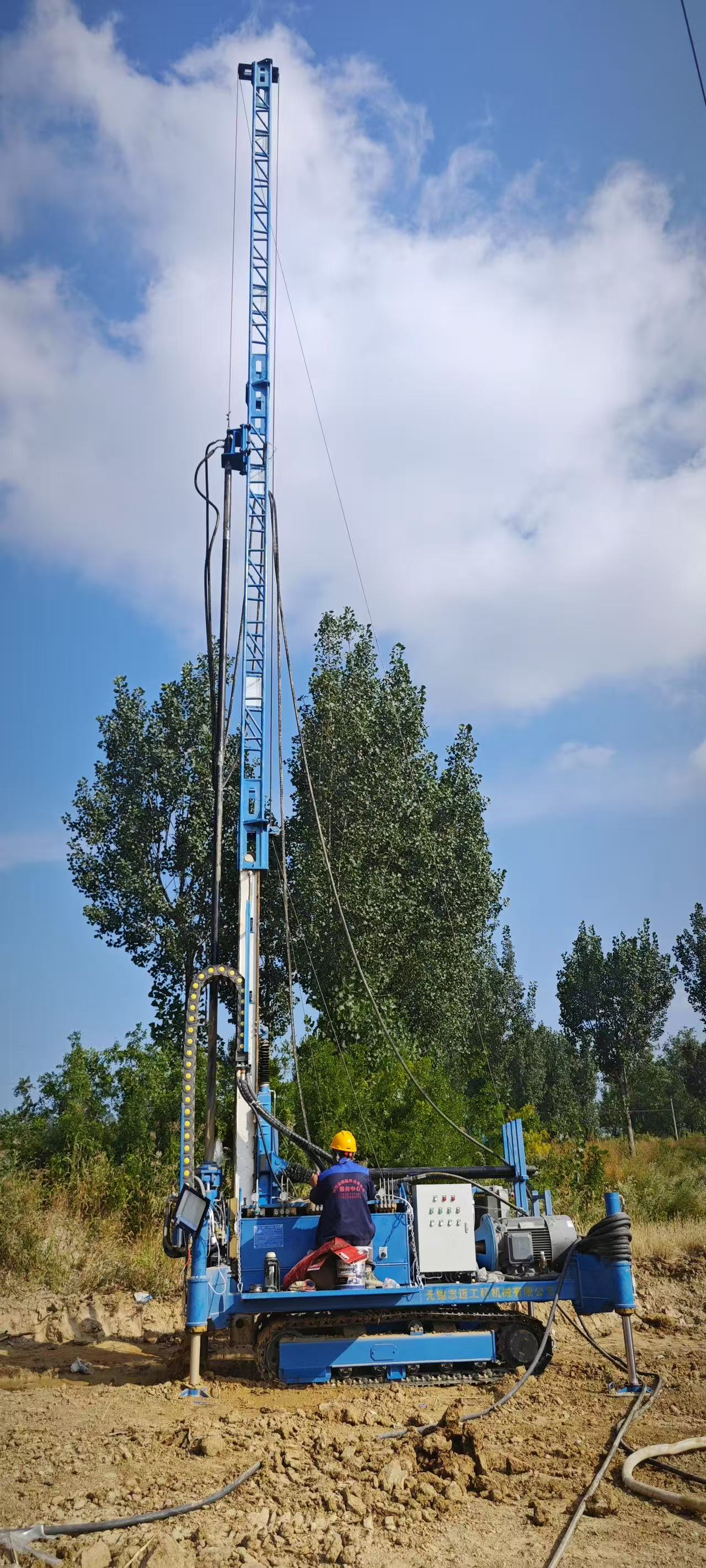 MDL-150D8型全液壓多功能履帶鉆機